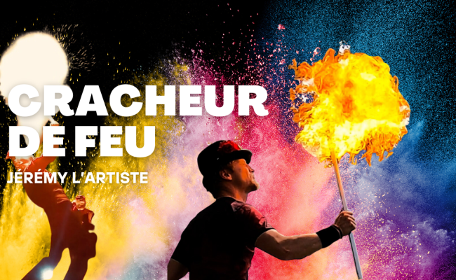 Spectacle sur la plage par les artistes du feu - Picture of